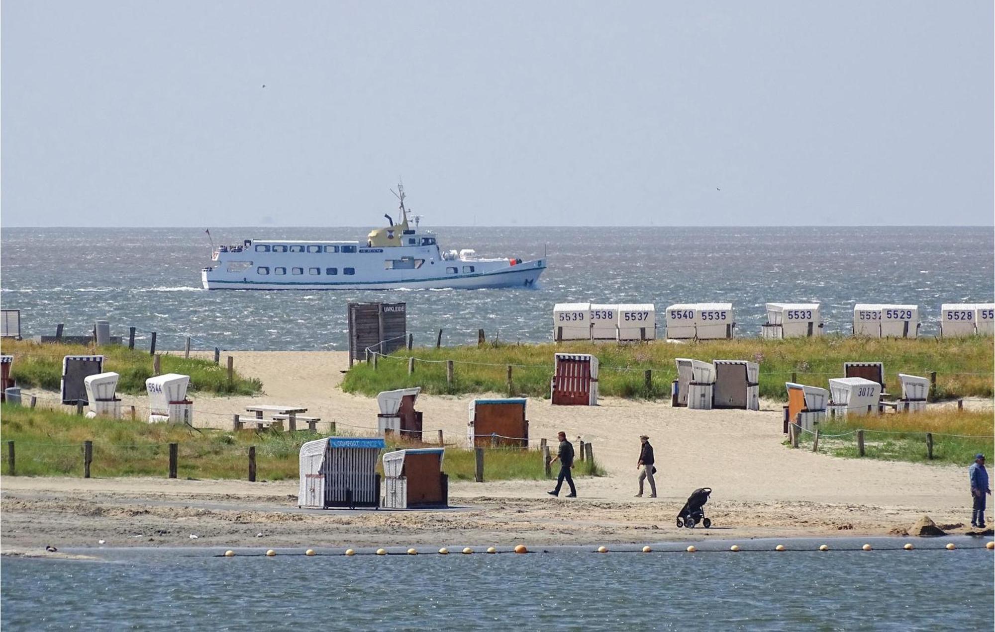 Strandlaeufer Warwerort Esterno foto